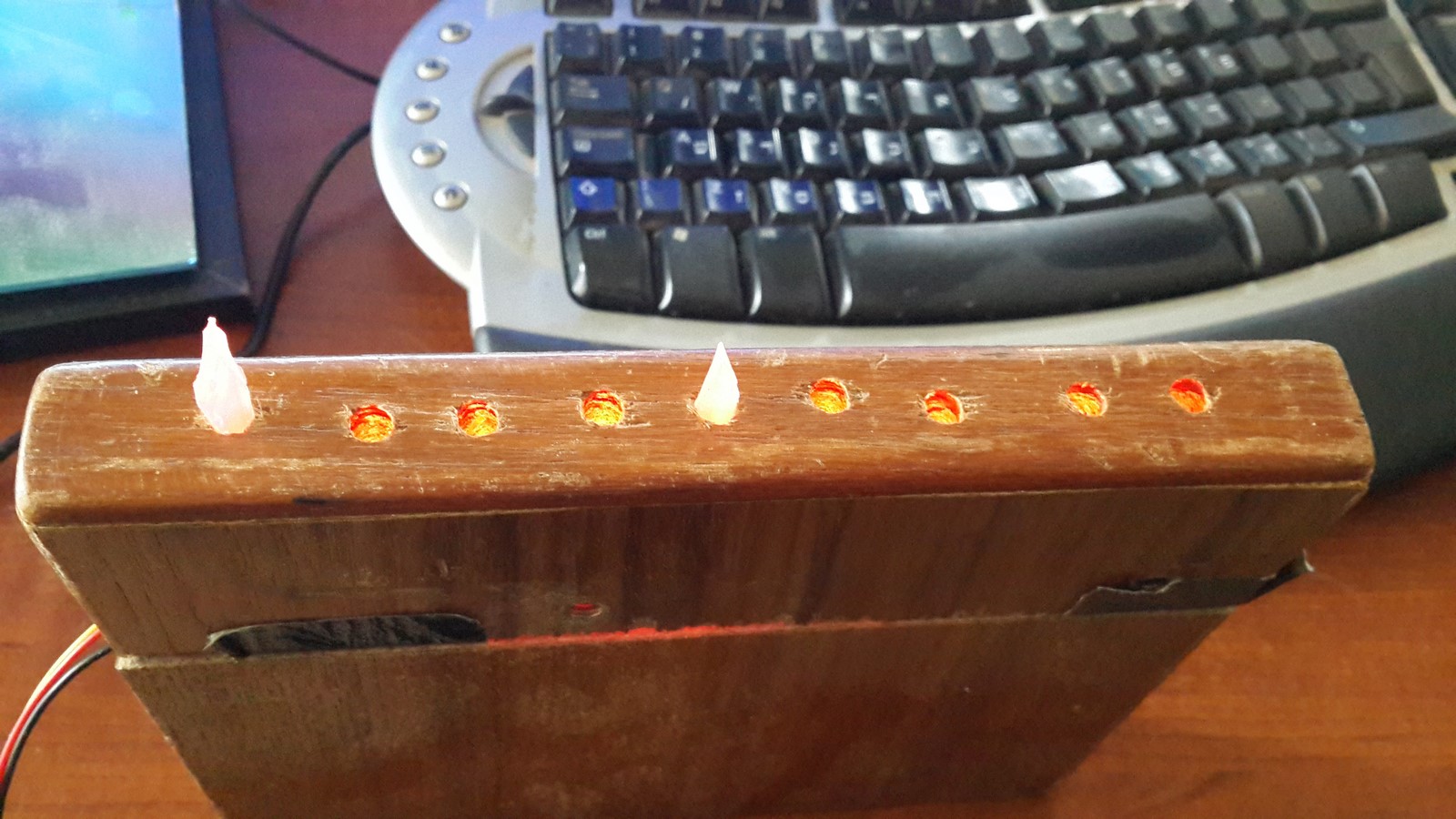 Leds, wood and hot glue